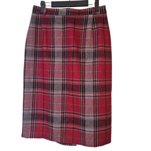 Nygard Collections wool blend red/grey plaid skirt. Size 12.